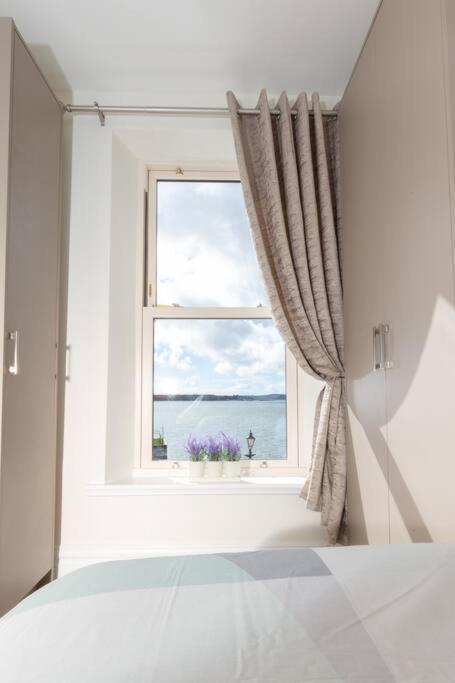 קוב Unit 2 Island View Apartments With Stunning Harbour View מראה חיצוני תמונה